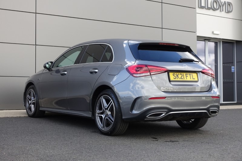 2021 (21) MERCEDES-BENZ A CLASS A250e AMG Line Premium Plus 5dr Auto 3493551