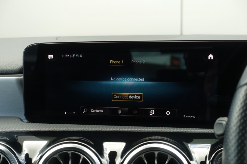 2021 (21) MERCEDES-BENZ A CLASS A250e AMG Line Premium Plus 5dr Auto 3493587