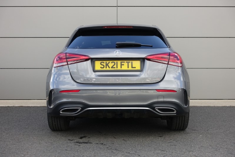 2021 (21) MERCEDES-BENZ A CLASS A250e AMG Line Premium Plus 5dr Auto 3493558