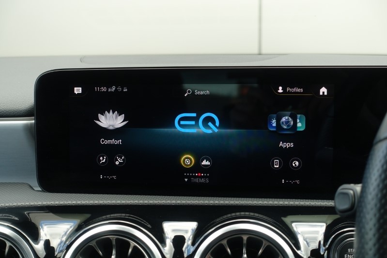 2021 (21) MERCEDES-BENZ A CLASS A250e AMG Line Premium Plus 5dr Auto 3493575