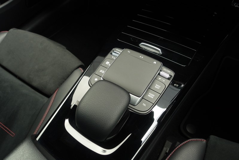 2021 (21) MERCEDES-BENZ A CLASS A250e AMG Line Premium Plus 5dr Auto 3493594