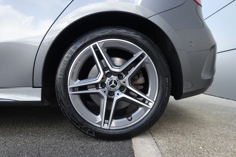 2021 (21) MERCEDES-BENZ A CLASS A250e AMG Line Premium Plus 5dr Auto 3493561