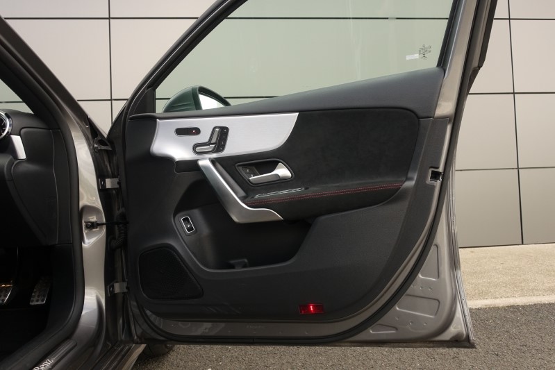 2021 (21) MERCEDES-BENZ A CLASS A250e AMG Line Premium Plus 5dr Auto 3493597