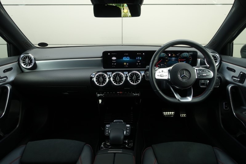 2021 (21) MERCEDES-BENZ A CLASS A250e AMG Line Premium Plus 5dr Auto 3493563