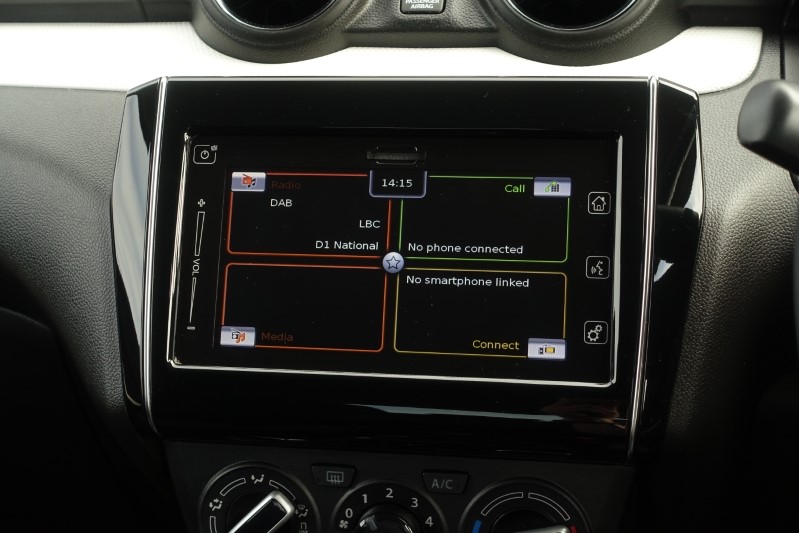 2021 (21) SUZUKI SWIFT 1.2 Dualjet 83 12V Hybrid SZ-L 5dr 3510686