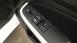 2021 (21) SUZUKI SWIFT 1.2 Dualjet 83 12V Hybrid SZ-L 5dr 3510698