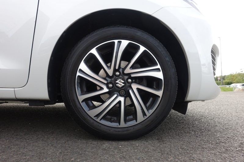 2021 (21) SUZUKI SWIFT 1.2 Dualjet 83 12V Hybrid SZ-L 5dr 3510677