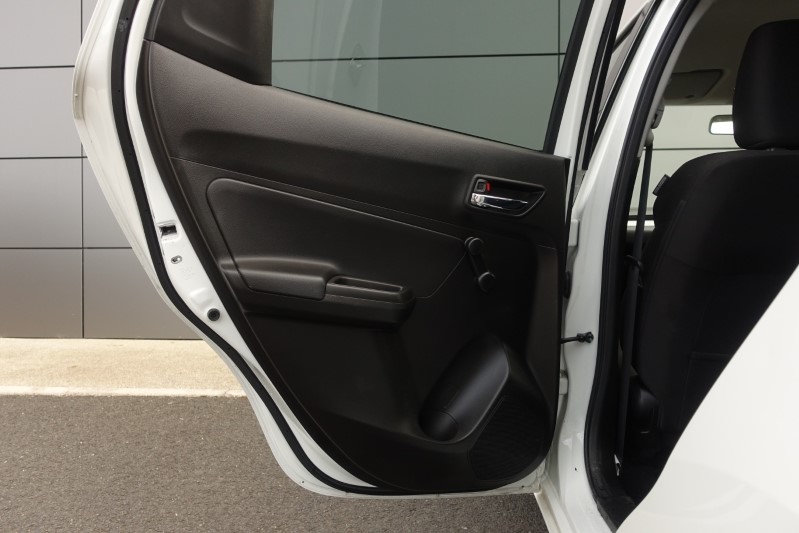 2021 (21) SUZUKI SWIFT 1.2 Dualjet 83 12V Hybrid SZ-L 5dr 3510703