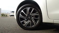 2021 (21) SUZUKI SWIFT 1.2 Dualjet 83 12V Hybrid SZ-L 5dr 3510717