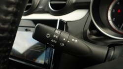 2021 (21) SUZUKI SWIFT 1.2 Dualjet 83 12V Hybrid SZ-L 5dr 3510683