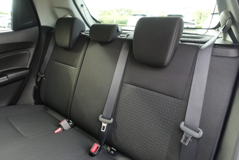 2021 (21) SUZUKI SWIFT 1.2 Dualjet 83 12V Hybrid SZ-L 5dr 3510705