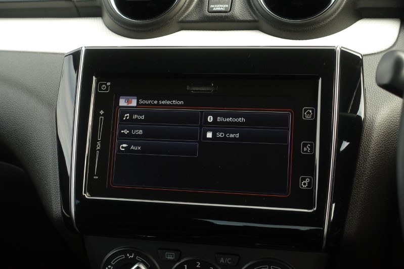 2021 (21) SUZUKI SWIFT 1.2 Dualjet 83 12V Hybrid SZ-L 5dr 3510690