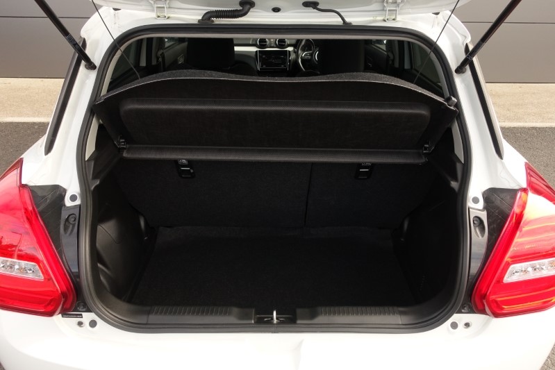 2021 (21) SUZUKI SWIFT 1.2 Dualjet 83 12V Hybrid SZ-L 5dr 3510702