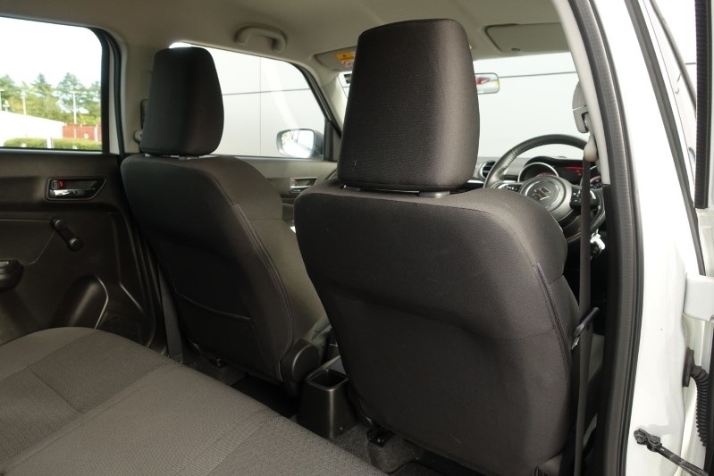 2021 (21) SUZUKI SWIFT 1.2 Dualjet 83 12V Hybrid SZ-L 5dr 3510700