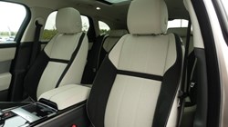 2022 (72) LAND ROVER RANGE ROVER VELAR 2.0 D200 Edition 5dr Auto 3554742