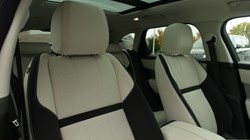 2022 (72) LAND ROVER RANGE ROVER VELAR 2.0 D200 Edition 5dr Auto 3554722
