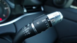 2020 (70) LAND ROVER RANGE ROVER EVOQUE 2.0 D150 S 5dr 2WD 3592144