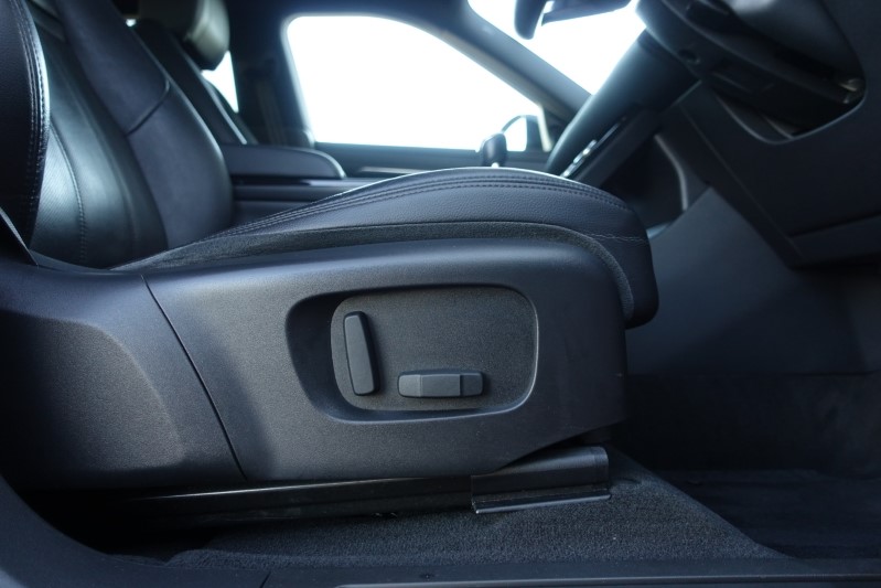 2020 (70) LAND ROVER RANGE ROVER EVOQUE 2.0 D150 S 5dr 2WD 3592157