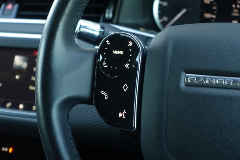 2020 (70) LAND ROVER RANGE ROVER EVOQUE 2.0 D150 S 5dr 2WD 3592147