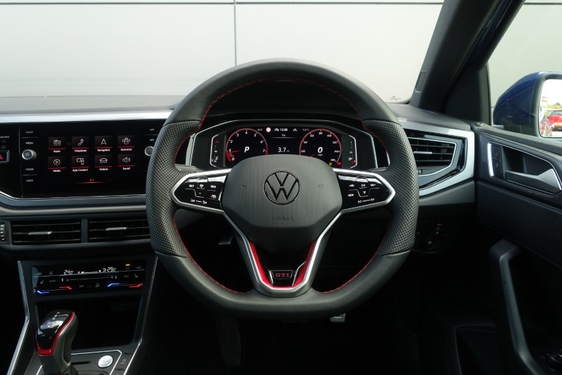 2022 (72) VOLKSWAGEN POLO 2.0 TSI GTI 5dr DSG 3561085