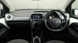 2019 (19) TOYOTA AYGO 1.0 VVT-i X-Trend 5dr 3570760