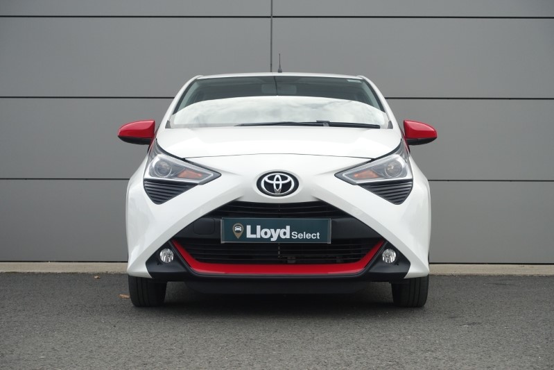 2019 (19) TOYOTA AYGO 1.0 VVT-i X-Trend 5dr 3570758