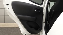 2019 (19) TOYOTA AYGO 1.0 VVT-i X-Trend 5dr 3570784