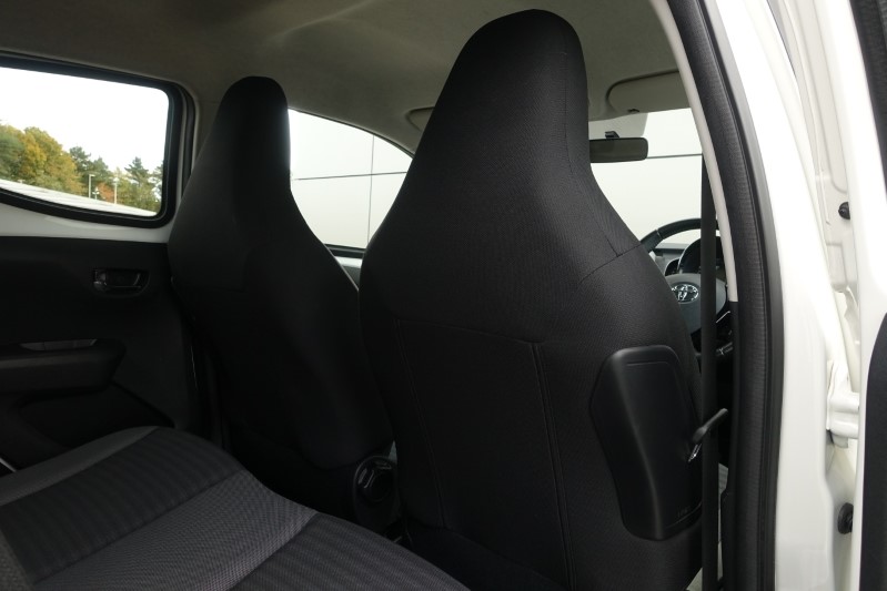 2019 (19) TOYOTA AYGO 1.0 VVT-i X-Trend 5dr 3570780