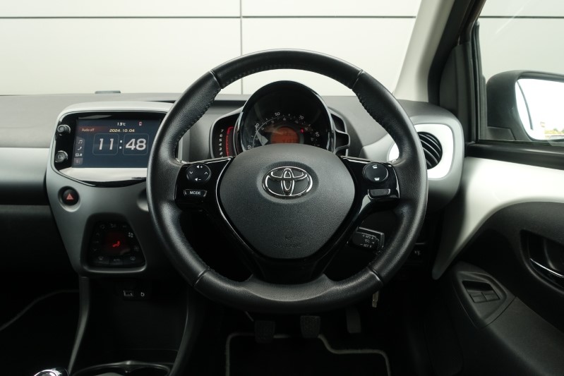 2019 (19) TOYOTA AYGO 1.0 VVT-i X-Trend 5dr 3570761
