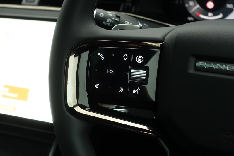 2024 (24) LAND ROVER RANGE ROVER EVOQUE 2.0 D200 Dynamic SE 5dr Auto 3572226