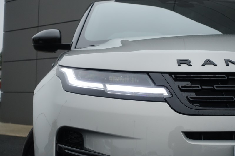 2024 (24) LAND ROVER RANGE ROVER EVOQUE 2.0 D200 Dynamic SE 5dr Auto 3572260