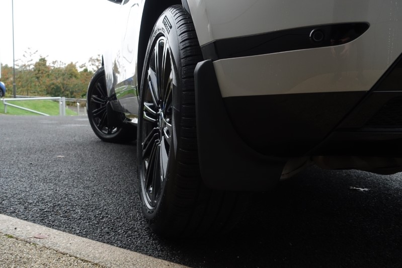 2024 (24) LAND ROVER RANGE ROVER EVOQUE 2.0 D200 Dynamic SE 5dr Auto 3572266