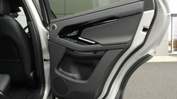 2024 (24) LAND ROVER RANGE ROVER EVOQUE 2.0 D200 Dynamic SE 5dr Auto 3572246