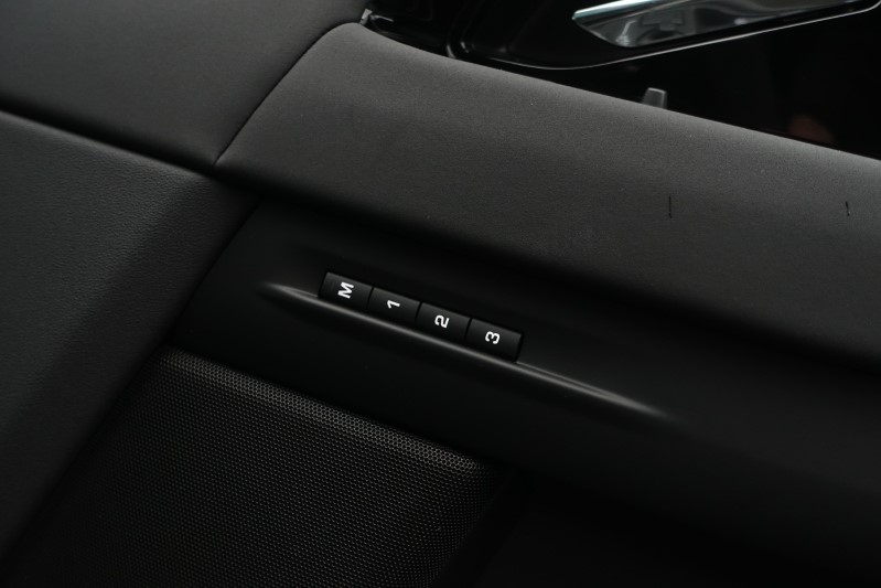 2024 (24) LAND ROVER RANGE ROVER EVOQUE 2.0 D200 Dynamic SE 5dr Auto 3572243