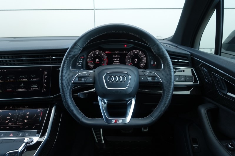 2021 (71) AUDI Q7 50 TDI Quattro Black Edition 5dr Tiptronic 3630265