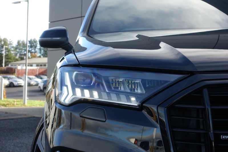 2021 (71) AUDI Q7 50 TDI Quattro Black Edition 5dr Tiptronic 3630293