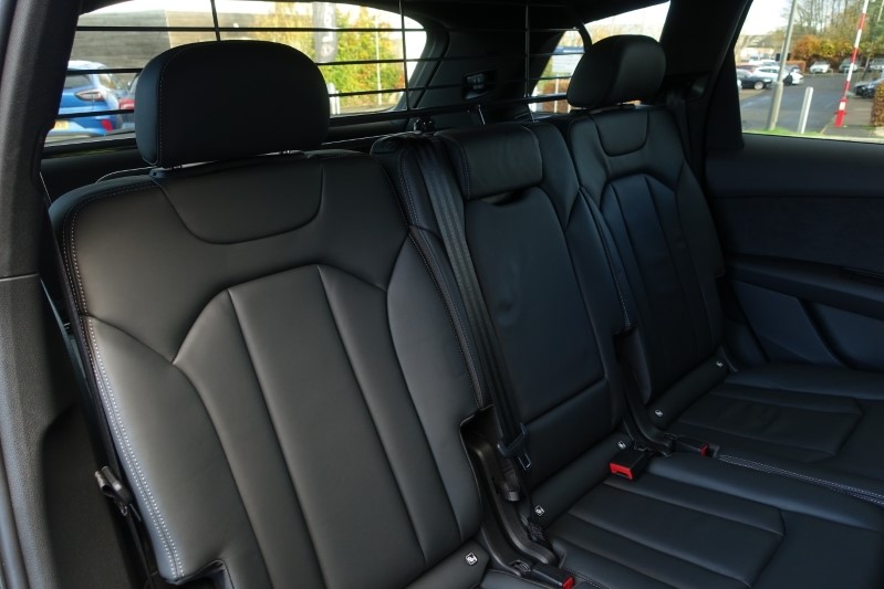 2021 (71) AUDI Q7 50 TDI Quattro Black Edition 5dr Tiptronic 3630287