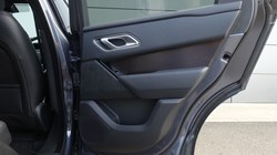 2025 (25) LAND ROVER RANGE ROVER VELAR 2.0 D200 MHEV Dynamic SE 5dr Auto 5199508