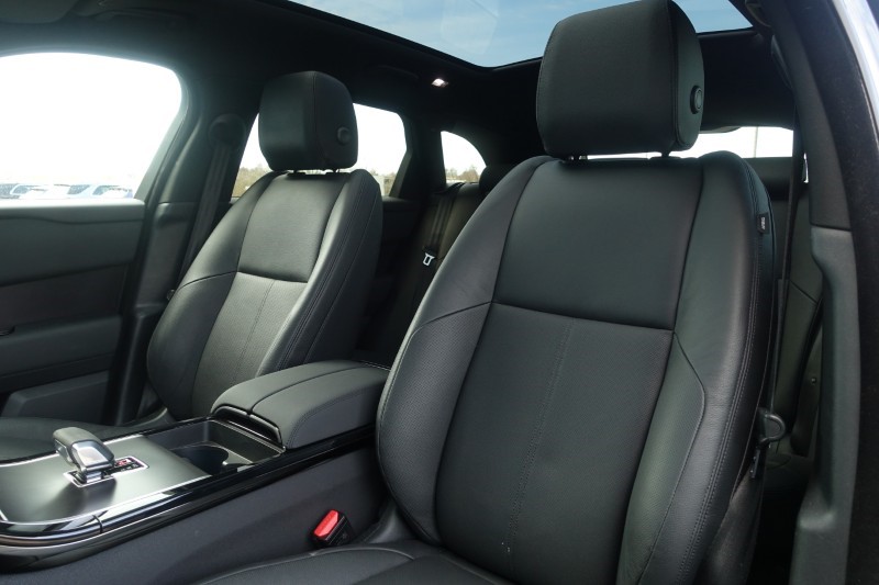 2025 (25) LAND ROVER RANGE ROVER VELAR 2.0 D200 MHEV Dynamic SE 5dr Auto 5199518