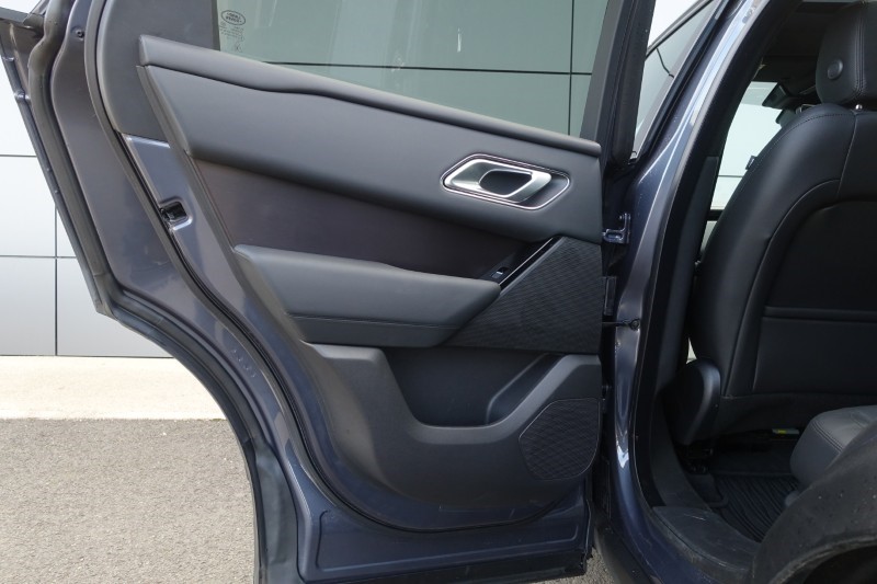 2025 (25) LAND ROVER RANGE ROVER VELAR 2.0 D200 MHEV Dynamic SE 5dr Auto 5199512