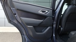 2025 (25) LAND ROVER RANGE ROVER VELAR 2.0 D200 MHEV Dynamic SE 5dr Auto 5199512