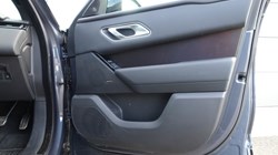 2025 (25) LAND ROVER RANGE ROVER VELAR 2.0 D200 MHEV Dynamic SE 5dr Auto 5199505