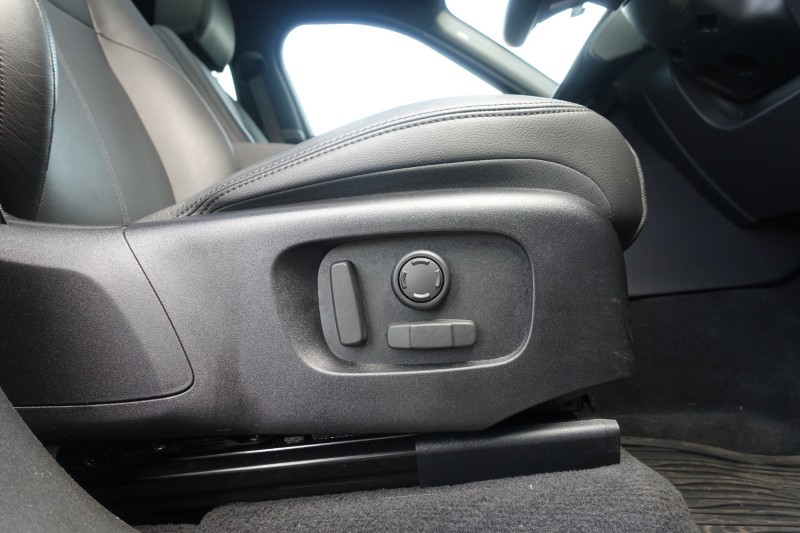 2025 (25) LAND ROVER RANGE ROVER VELAR 2.0 D200 MHEV Dynamic SE 5dr Auto 5199504