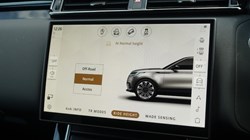 2025 (25) LAND ROVER RANGE ROVER VELAR 2.0 D200 MHEV Dynamic SE 5dr Auto 5199496