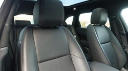 2025 (25) LAND ROVER RANGE ROVER VELAR 2.0 D200 MHEV Dynamic SE 5dr Auto 5199502