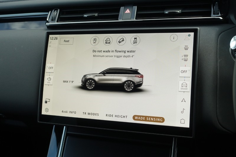 2025 (25) LAND ROVER RANGE ROVER VELAR 2.0 D200 MHEV Dynamic SE 5dr Auto 5199497