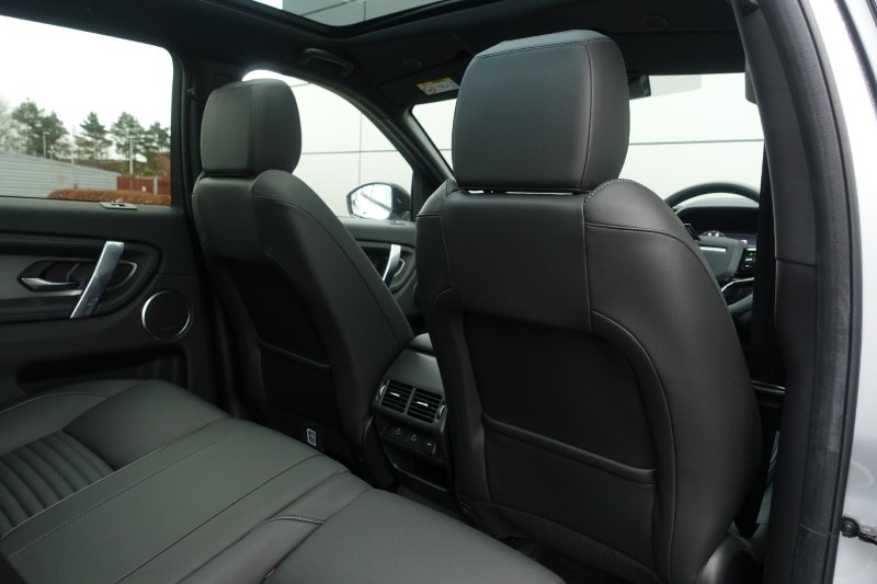 2025 (25) LAND ROVER DISCOVERY SPORT 2.0 D200 Dynamic SE 5dr Auto [5 Seat] 5002071