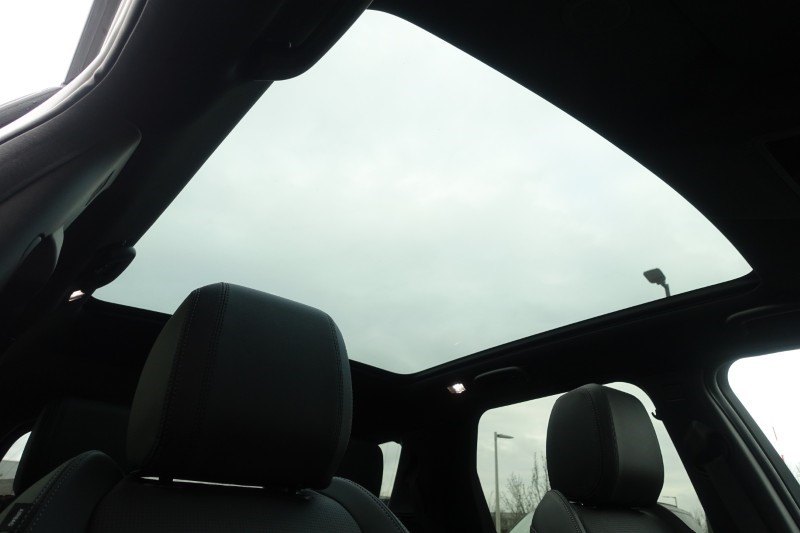 2025 (25) LAND ROVER DISCOVERY SPORT 2.0 D200 Dynamic SE 5dr Auto [5 Seat] 5002063