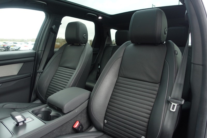 2025 (25) LAND ROVER DISCOVERY SPORT 2.0 D200 Dynamic SE 5dr Auto [5 Seat] 5002079