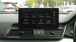 2022 (22) AUDI Q5 40 TDI Quattro S Line 5dr S Tronic 4510654